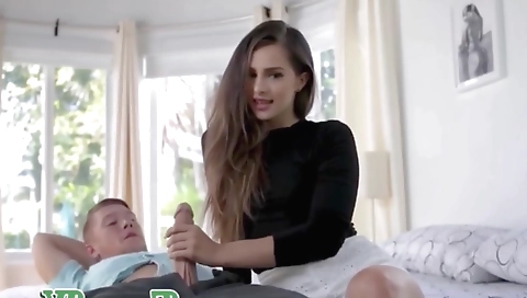 Horny ebony milf is going to get fucked a lot today