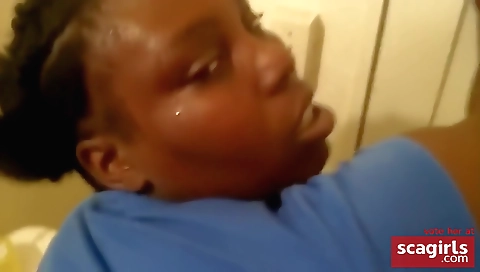 Ebony milf gets fucked in doggy sex on amateur video