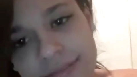 Sexy ebony amateur webcam solo girl masturbates on the camera