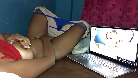 Woman Watching Lesbian Porn Moan Cumming! Hairy Pussy Masturbation