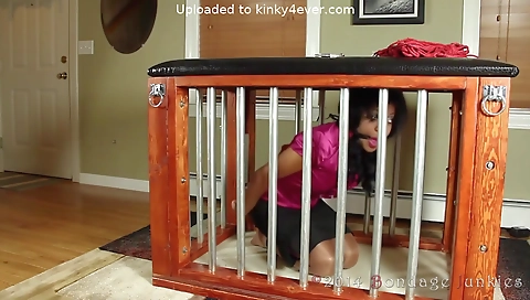 Slutty ebony with a nice ass cums hardcore in her pussy