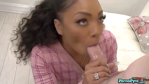 Ebony real estate agent blows her white man on public