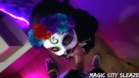 Handjob sex with an ebony babe in a porn video clip